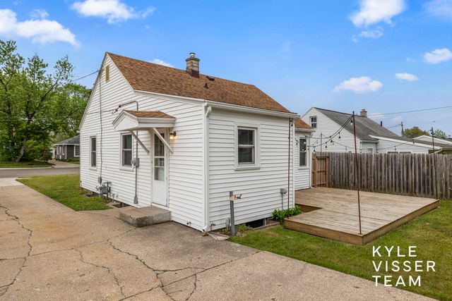 331 41st Street Sw, City Of Wyoming, MI 49548