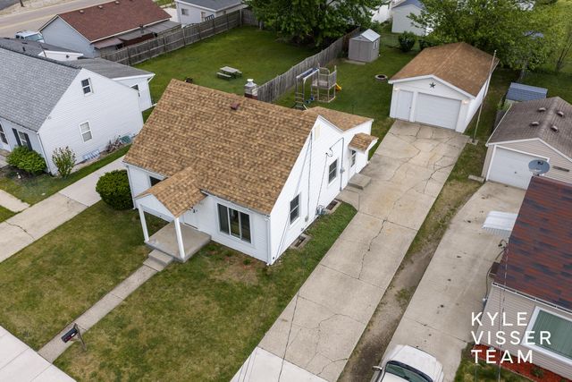 331 41st Street Sw, City Of Wyoming, MI 49548