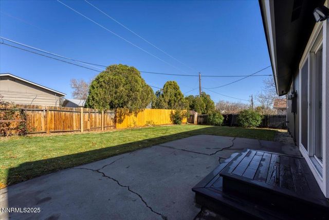 2801 Kings Row, Reno, NV 89503