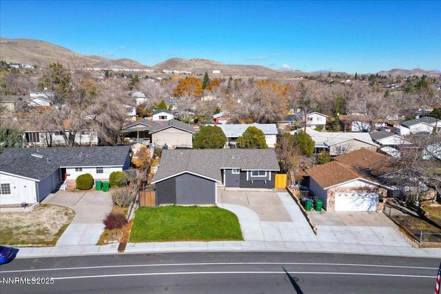 2801 Kings Row, Reno, NV 89503
