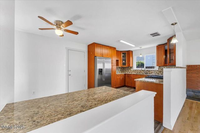 2801 Kings Row, Reno, NV 89503