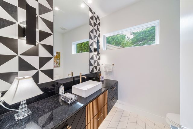 9753 Mixon Drive, Dallas, TX 75220