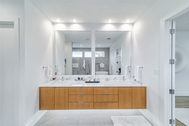 9753 Mixon Drive, Dallas, TX 75220
