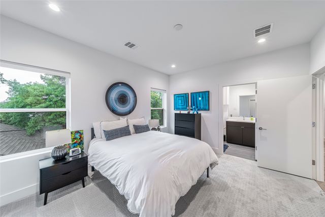 9753 Mixon Drive, Dallas, TX 75220