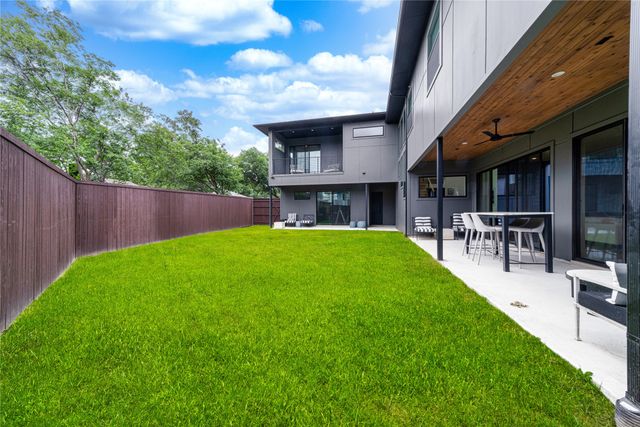 9753 Mixon Drive, Dallas, TX 75220