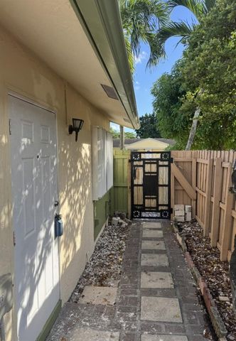 7165 SW 11th Court, North Lauderdale, FL 33068