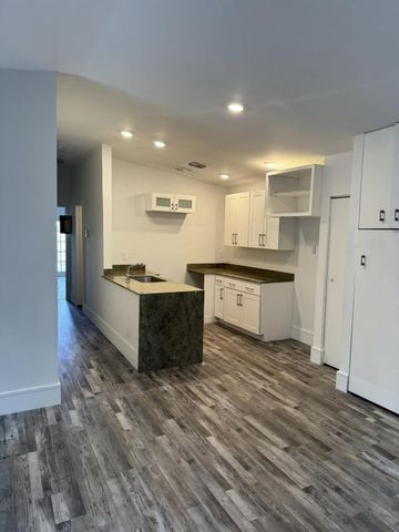 7165 SW 11th Court, North Lauderdale, FL 33068