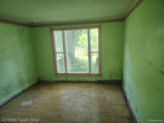22500 Sumpter Road, Sumpter Township, MI 48111