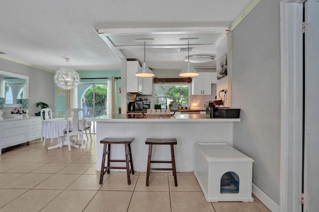 2161 NW 84TH Way, Sunrise, FL 33322