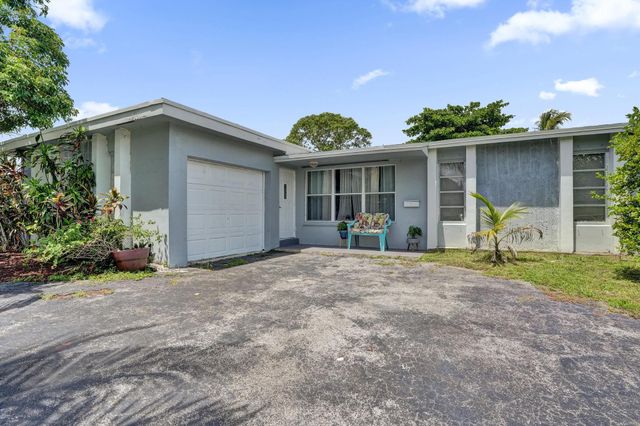 2161 NW 84TH Way, Sunrise, FL 33322