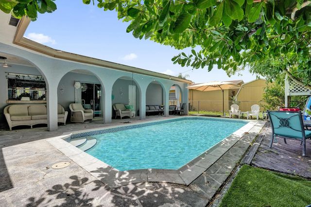 2161 NW 84TH Way, Sunrise, FL 33322