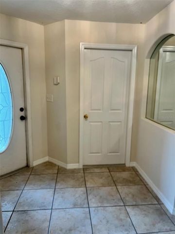 2515 W LEROY STREET, Tampa, FL 33607
