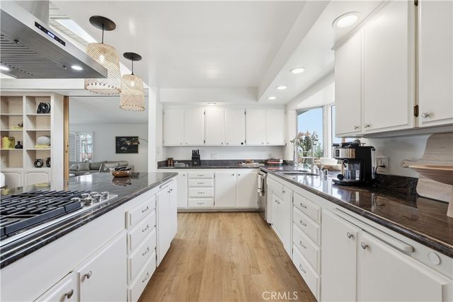 760 Via Del Monte, Palos Verdes Estates, CA 90274