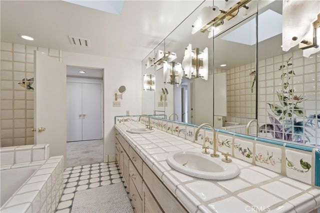 760 Via Del Monte, Palos Verdes Estates, CA 90274