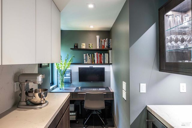 23200 Dutcher Creek Rd, Cloverdale, CA 95425