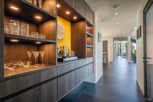 23200 Dutcher Creek Rd, Cloverdale, CA 95425