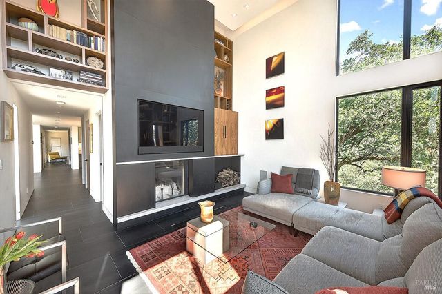 23200 Dutcher Creek Rd, Cloverdale, CA 95425