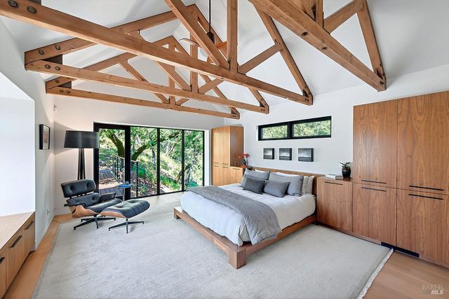 23200 Dutcher Creek Rd, Cloverdale, CA 95425