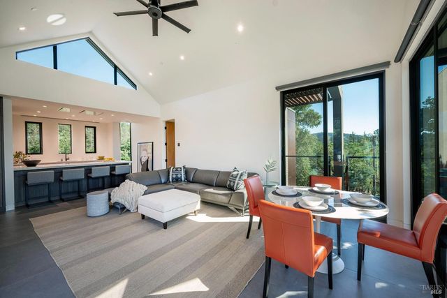 23200 Dutcher Creek Rd, Cloverdale, CA 95425