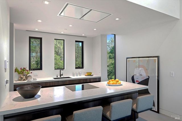 23200 Dutcher Creek Rd, Cloverdale, CA 95425