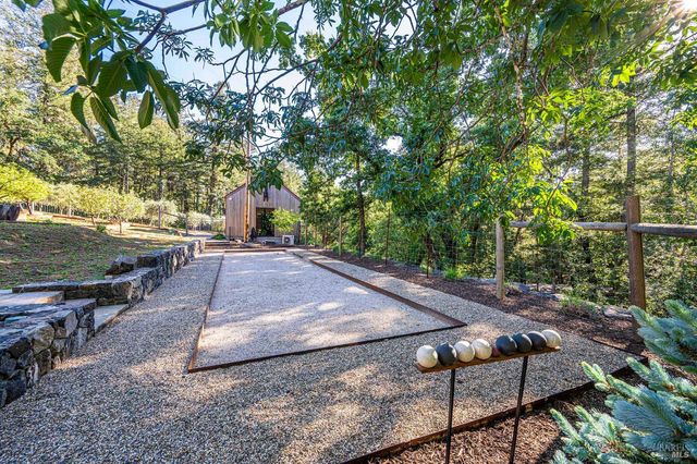 23200 Dutcher Creek Rd, Cloverdale, CA 95425