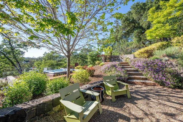 23200 Dutcher Creek Rd, Cloverdale, CA 95425