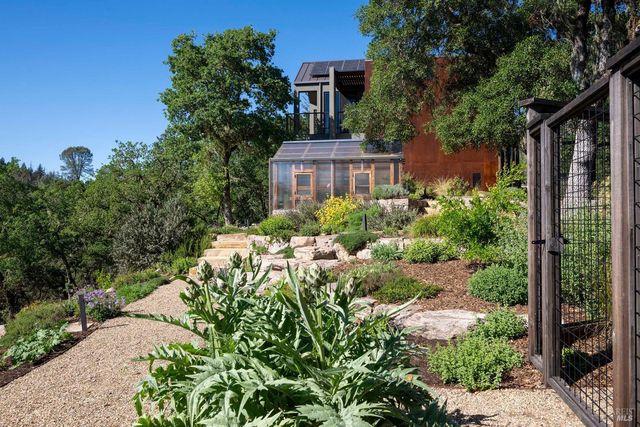 23200 Dutcher Creek Rd, Cloverdale, CA 95425