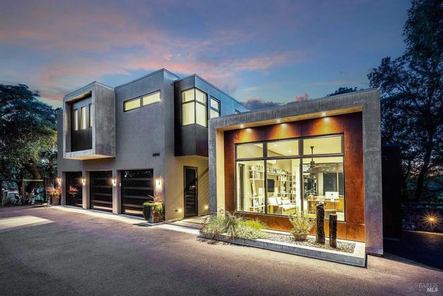 23200 Dutcher Creek Rd, Cloverdale, CA 95425