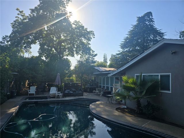 267 W Dovewood, Fresno, CA 93704