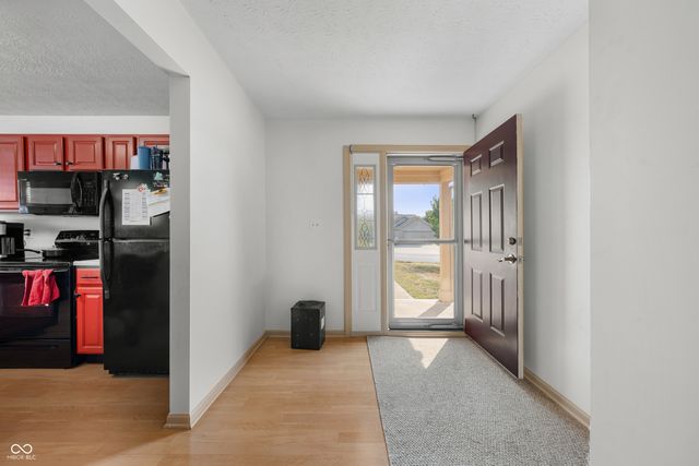 7214 Brant Pointe Circle, Indianapolis, IN 46217