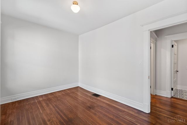 1028 Valley Lane, Cincinnati, OH 45229