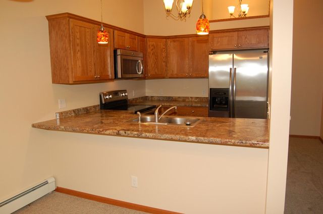 14839 Endicott Way 311, Apple Valley, MN 55124