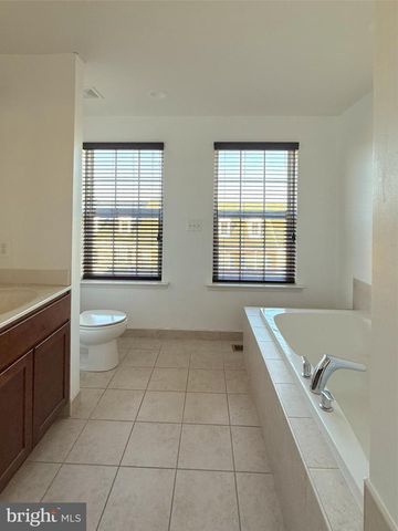 9604 WESBOURNE DR, Upper Marlboro, MD 20774