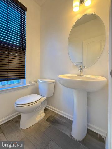 9604 WESBOURNE DR, Upper Marlboro, MD 20774