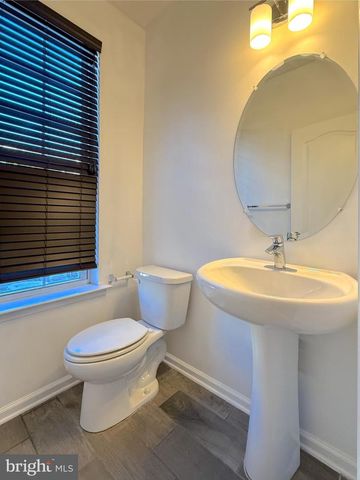 9604 WESBOURNE DR, Upper Marlboro, MD 20774