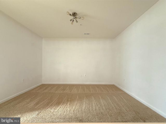 9604 WESBOURNE DR, Upper Marlboro, MD 20774