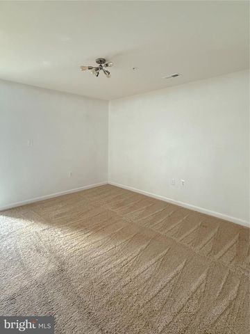 9604 WESBOURNE DR, Upper Marlboro, MD 20774