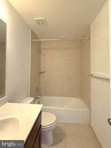 9604 WESBOURNE DR, Upper Marlboro, MD 20774