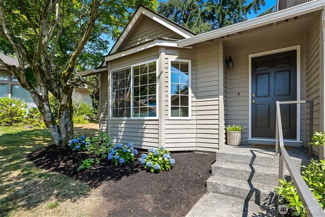 14855 SE 10th Place, Bellevue, WA 98007