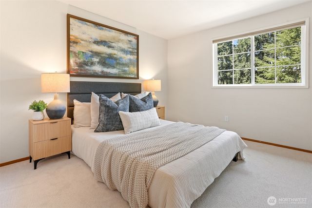 14855 SE 10th Place, Bellevue, WA 98007