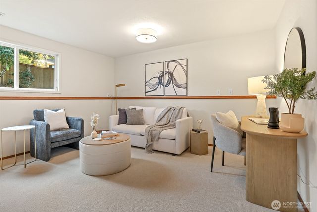 14855 SE 10th Place, Bellevue, WA 98007