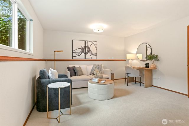 14855 SE 10th Place, Bellevue, WA 98007