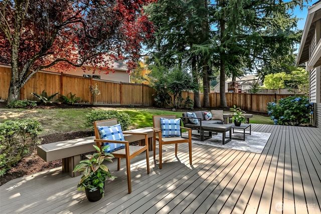 14855 SE 10th Place, Bellevue, WA 98007