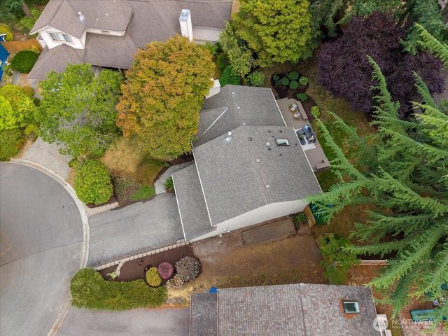 14855 SE 10th Place, Bellevue, WA 98007