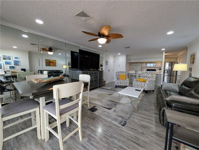 1400 Ocean Dr 1002C, Corpus Christi, TX 78404