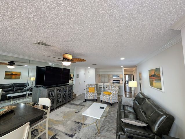 1400 Ocean Dr 1002C, Corpus Christi, TX 78404