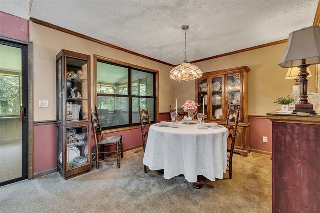 709 Cobb Trail, Woodstock, GA 30188