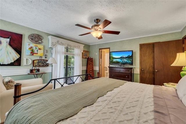 709 Cobb Trail, Woodstock, GA 30188