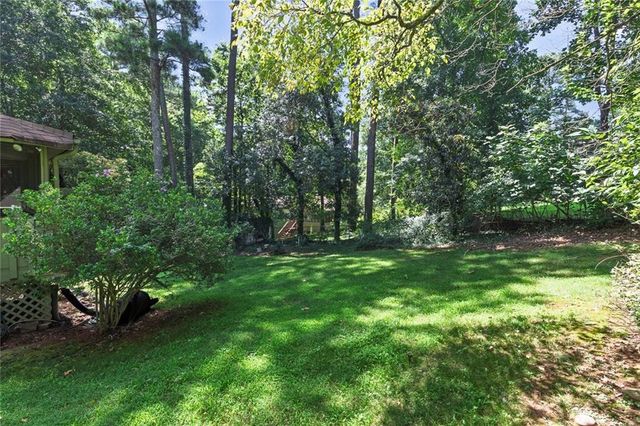 709 Cobb Trail, Woodstock, GA 30188