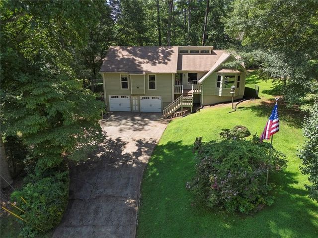 709 Cobb Trail, Woodstock, GA 30188